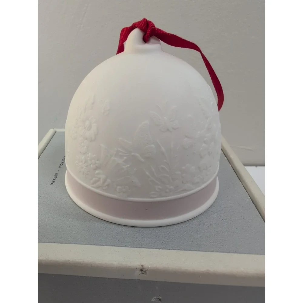 Lladro 1991 Spring Collectors Society Bell Retired 3.25